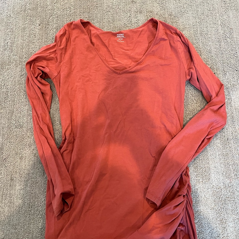 Old Navy maternity Women's Terracotta Long Sleeve Tee